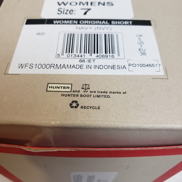 Hunter Original Short Boot in Navy NIB - Picture 9 of 9